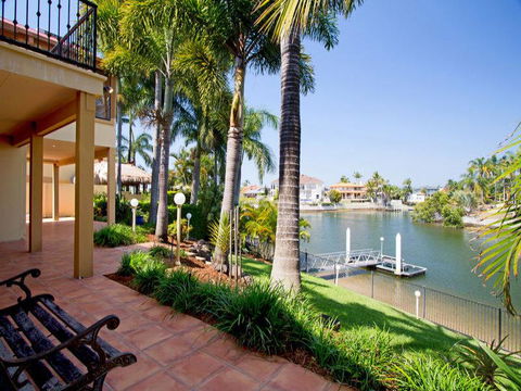 Waterfront Sorrento - Click Find 0
