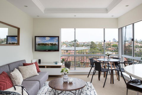 Waterside Mosman Bay Apartment W Stunning Views - Bet 4u 0