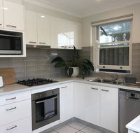 Waterview Cottage - Click Find