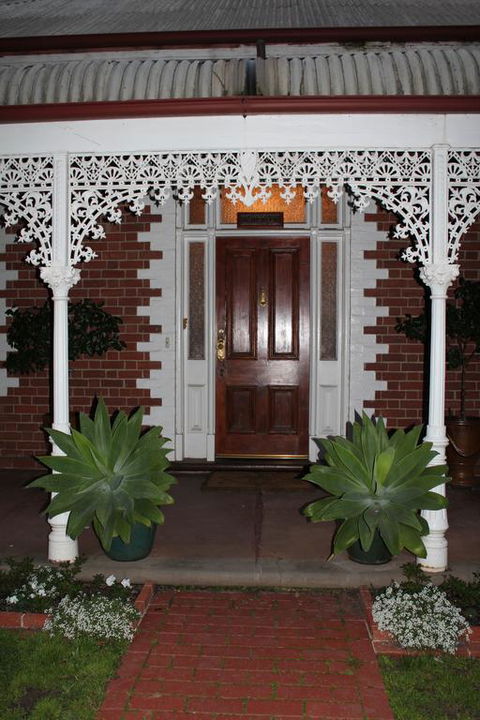 Waverley Bed & Breakfast - Lawyer Find 1