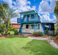 Wayfarers Beachouse - Rainbow Beach Everything you need just metres to the beach - Click Find