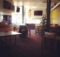 Golden Sands Tavern - Click Find