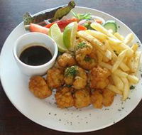 Beachfront Hotel - Bridge Guide