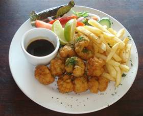 Beachfront Hotel - Click Find 0