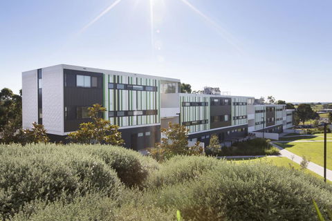 Western Sydney University Village - Campbelltown - Click Find 2