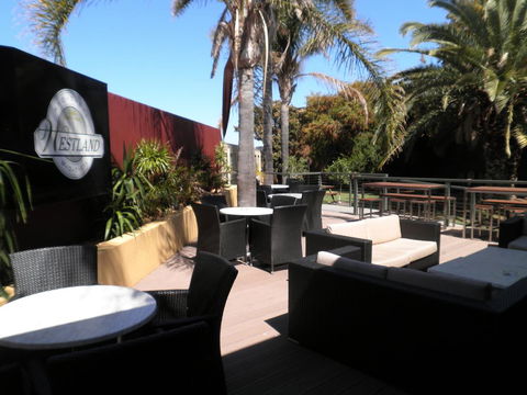 Westland Hotel Motel - Click Find 2