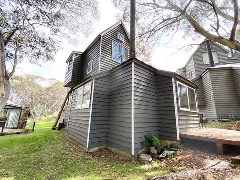 Westons - Bridge Guide 2