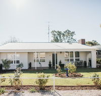 White on Wright Clare - Click Find