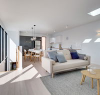 White Room Apartments - Click Find