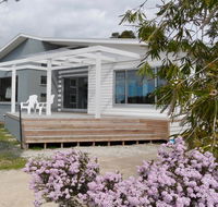 WHITE SHELLS HOLIDAY RENTAL - Click Find