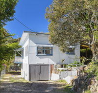 Whitecaps 26 East Street - Click Find