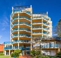 Whitesands 301 - Main Beach Location - Click Find