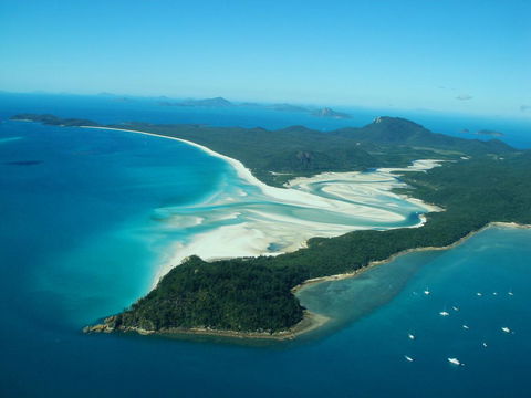 Whitsunday On The Beach - Bet 4u 1