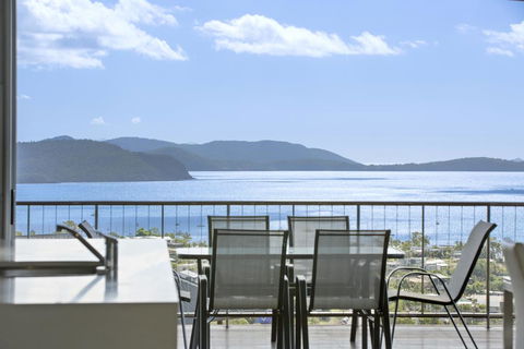 Whitsunday Views - Airlie Beach - Bet 4u 1