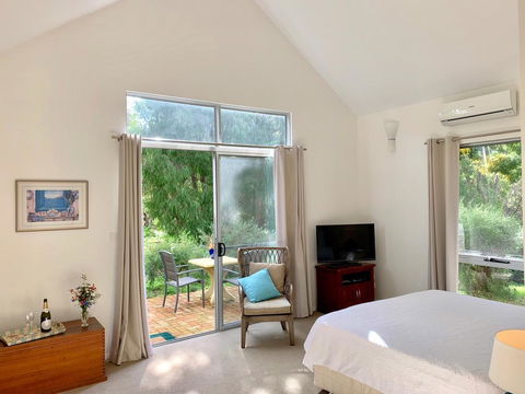 Wilderness House - Click Find 2