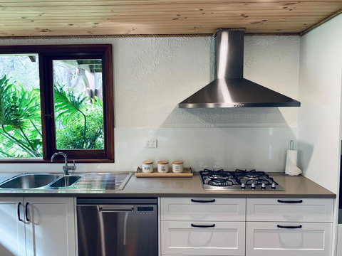 William Bay Cottages - Click Find 2