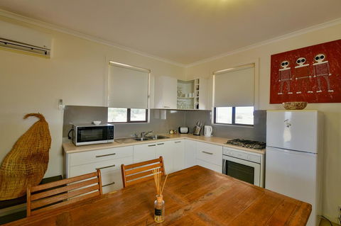 William Creek Camp Ground & Units - Click Find 1