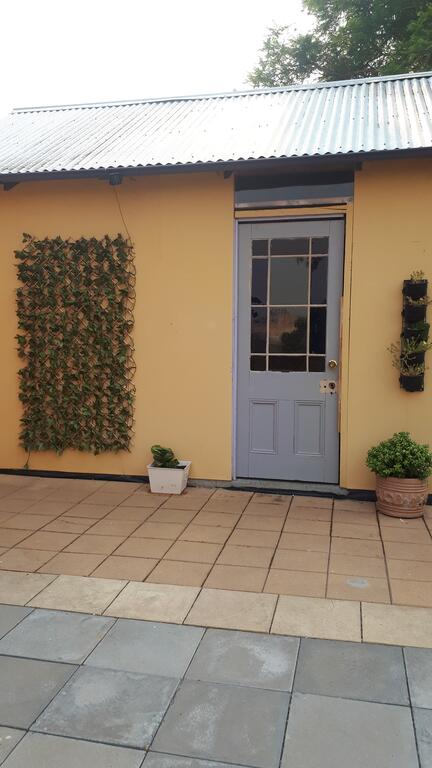 Willowgate Hall Luxury Hosted B&B - Lawyer Find 1