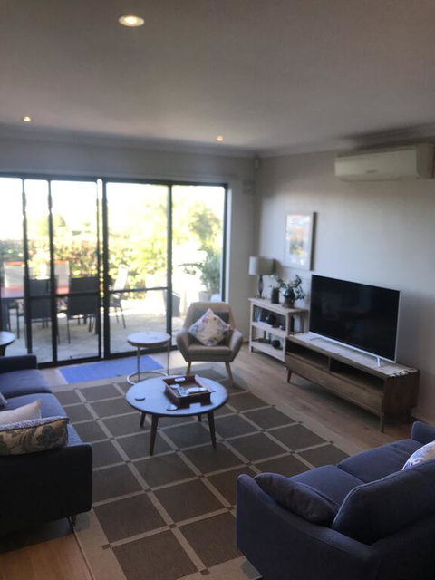 Wilton Place - Bet 4u 1