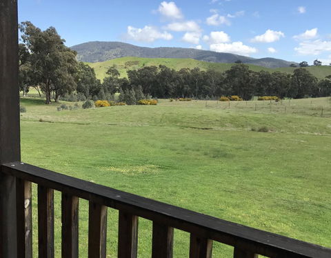 Wimmera Hills Winery - Click Find 1