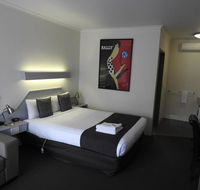 Wine Village Motor Inn - Bet 4u