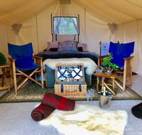 Wingtons Glamping - Click Find
