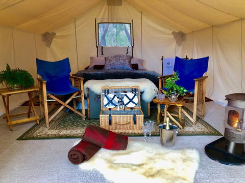 Wingtons Glamping - Bet 4u 0