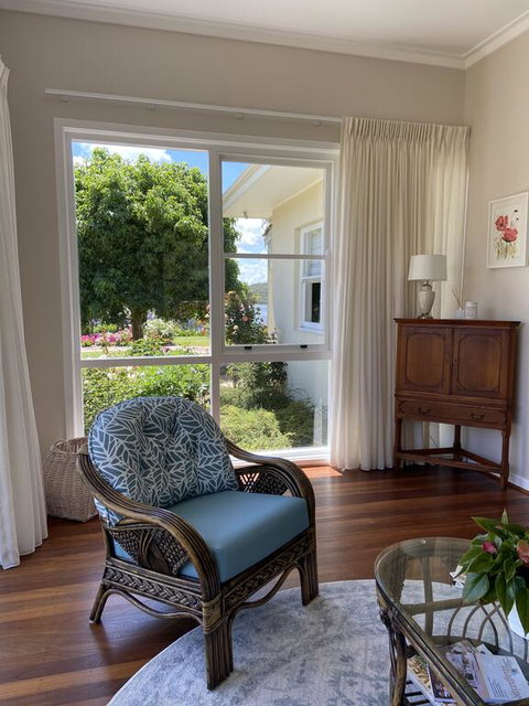 Winniston Lodge Luxury Accommodation - Who Is Search 2