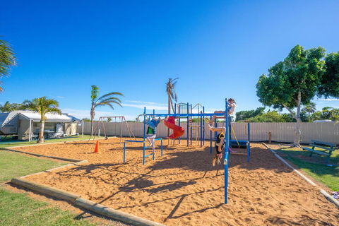 Wintersun Caravan And Tourist Park - Click Find 3