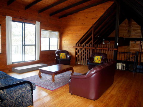 Wolfes Landing Eco Stay - DBD 3