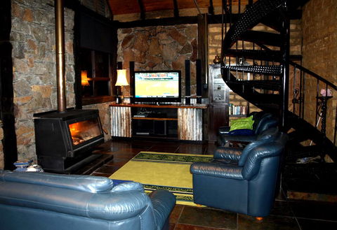 Wolfes Landing Eco Stay - DBD 2