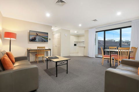 Wollongong Serviced Apartments - Click Find 3