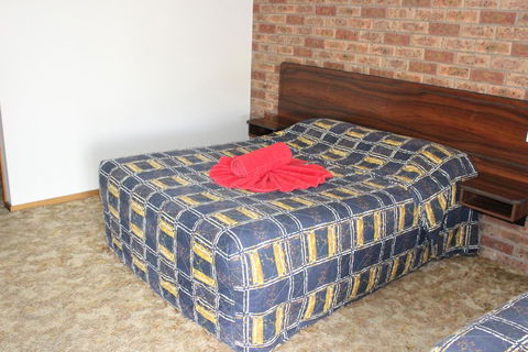Woomargama Motel - Click Find 0