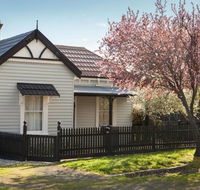 Wormwood House - Click Find