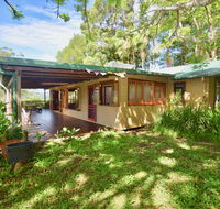 Wyndella Retreat - Click Find