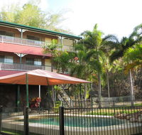 Yongala Lodge by The Strand - Click Find