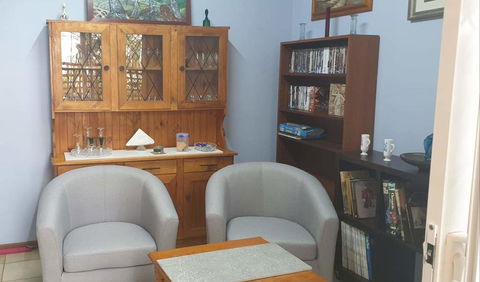 York's Lookout Lodge Bed And Breakfast - Click Find 2
