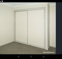 Young short stay - Click Find