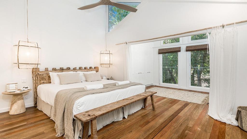 Byron Bay NSW Click Find