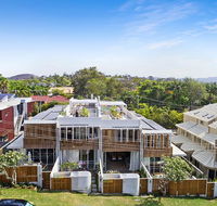 Your Luxury Escape - Driftwood Two at Clarkes Beach - Click Find