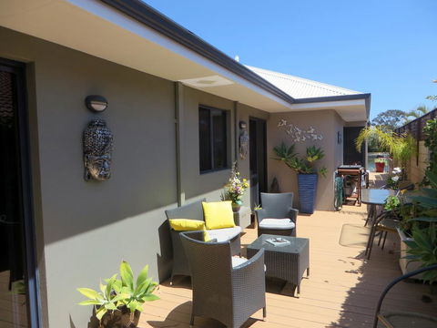 Yunderup Canal Getaway - Click Find 0