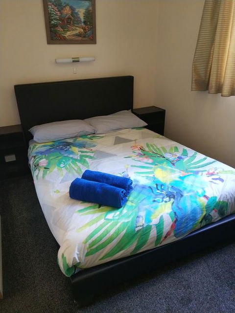Zeehan Bush Camp - Click Find 1