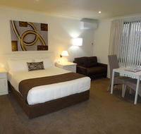Zig Zag Motel - Click Find