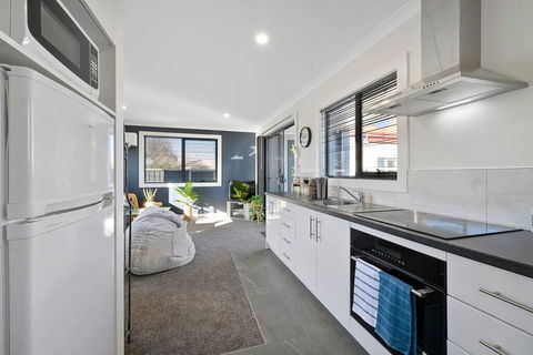 Zoo Villas: Villa Giraffe - Central Wynyard - Bet 4u 1