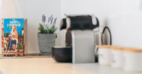 Peaceful & Quiet Near Beach, Cafe's & Hospital - Bet 4u 2