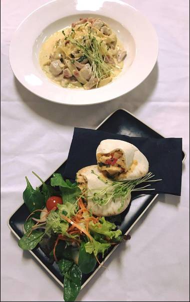 Woods And Irons Restaurant @ The Moranbah Golf Club - Click Find 2