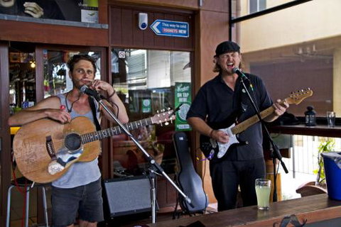 Marty’s At Caba - Bet 4u 1