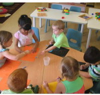 Bumble Bee Schoolhouse - Bet 4u