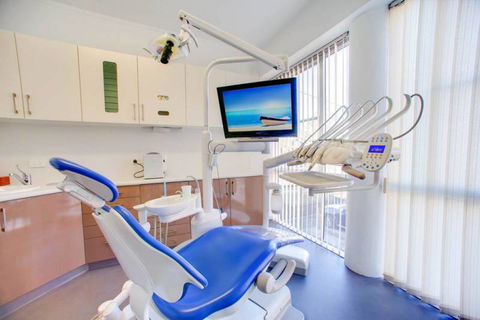 TL Dental - Click Find 1
