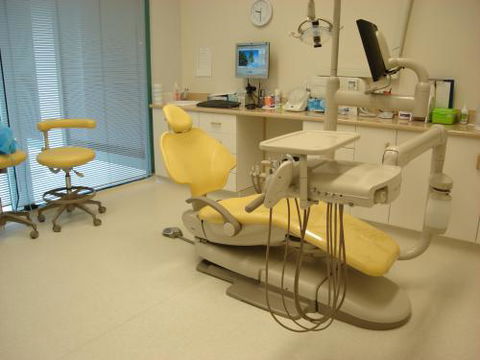 Kanwal Dental - Click Find 1